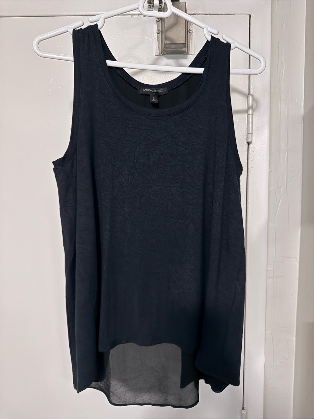 Banana Republic Black Layered Swing Tank Top. Size S.